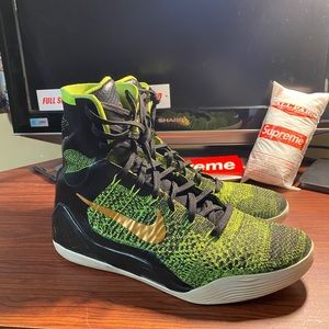 Nike Kobe IX “Victory” 2014 release